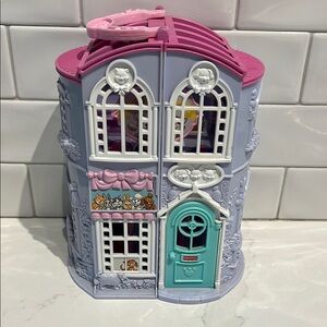 Fisher-Price Sweet Streets Pet Parlor dollhouse and playset